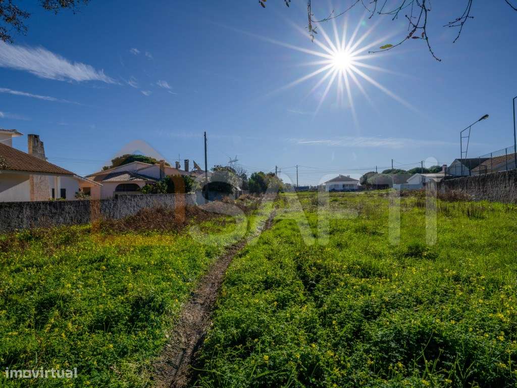 Terreno para construção de habitação ou comércio - Grande imagem: 5/17