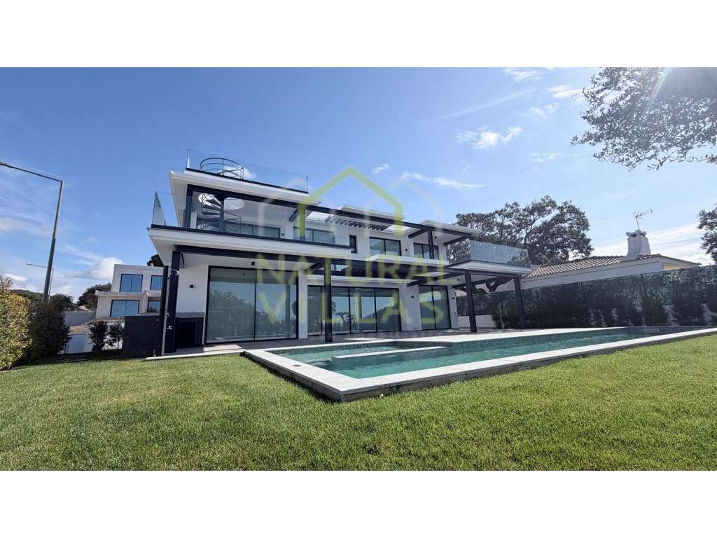 Nova Moradia de Luxo T4 com Vista Mar Piscina e Garagem, Albufeira-0