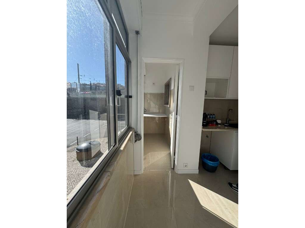 Apartamento T3 na Amadora-3