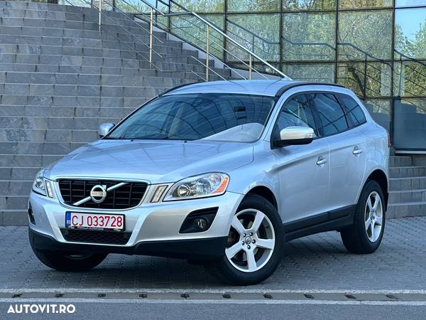 Volvo XC 60 2.4D AWD Summum - 13