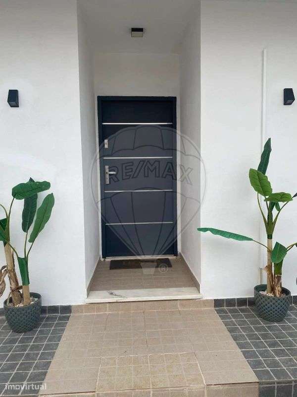 Moradia T3 para venda - Grande imagem: 2/29