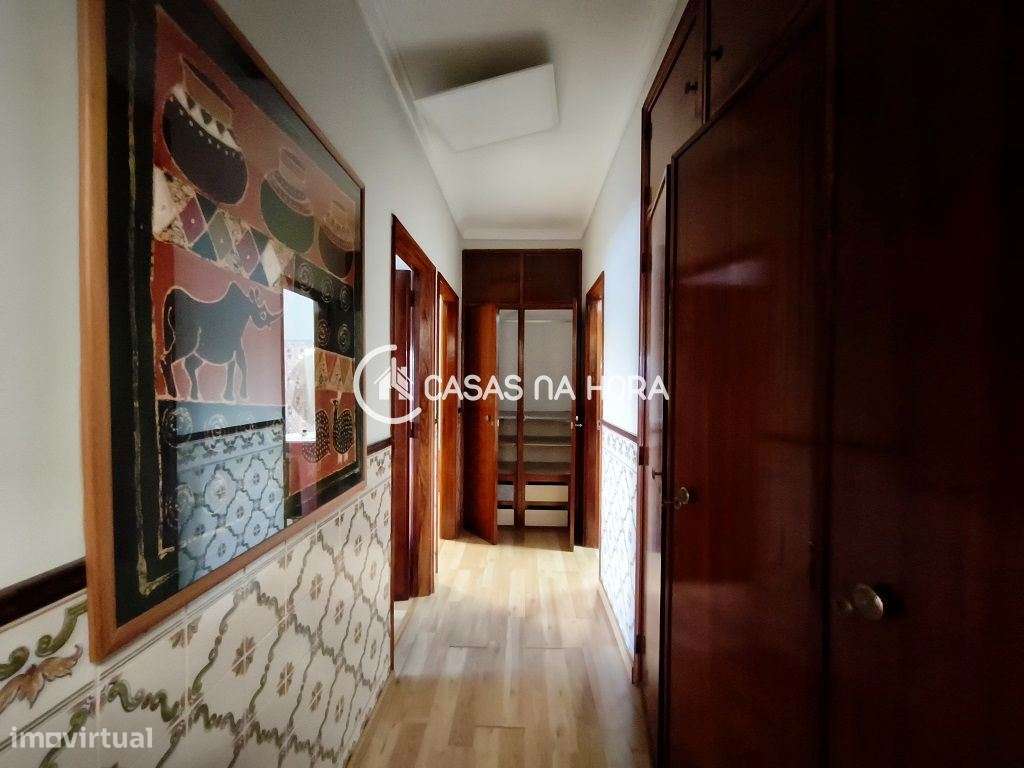 Apartamento T2  A 5 minutos do Metro Odivelas - Odivelas-13