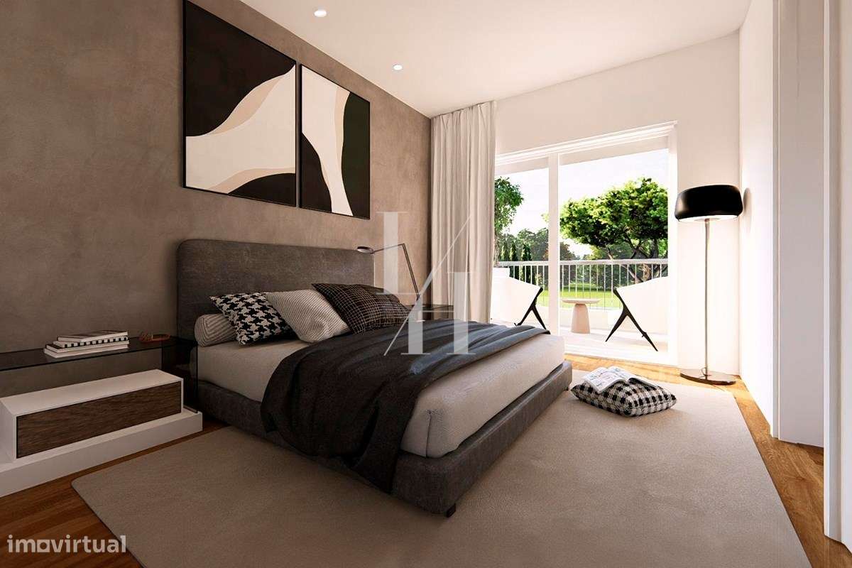 Moradia T4 com piscina e jardim para venda em Vilamoura-11