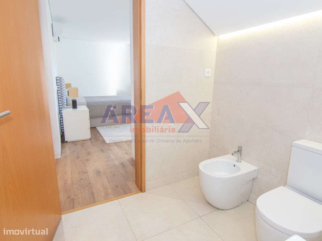 Exclusivo e diferenciador! T3 no rés do chão, com garagem fechada e...-42
