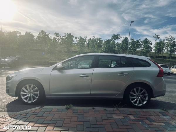 Volvo V60 D3 Geartronic Momentum - 5