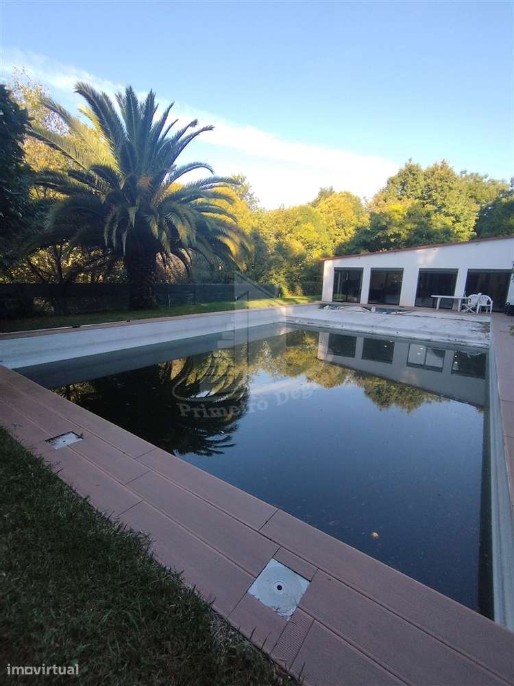🏡 Unidade Hoteleira no Coração do Pico, Vila Verde - Grande imagem: 3/44