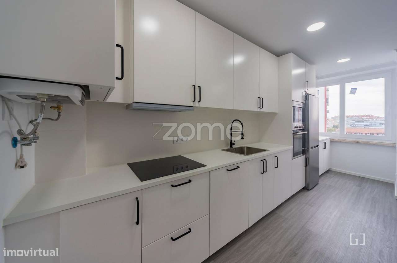 Apartamento T2 - Buraca - Grande imagem: 2/22