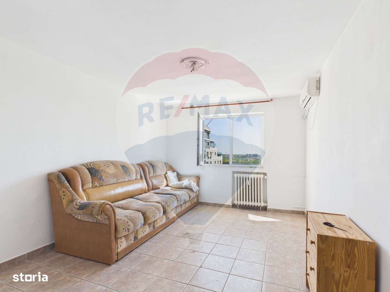 Apartament 4 camere cu vedere superba la Lacul Tei