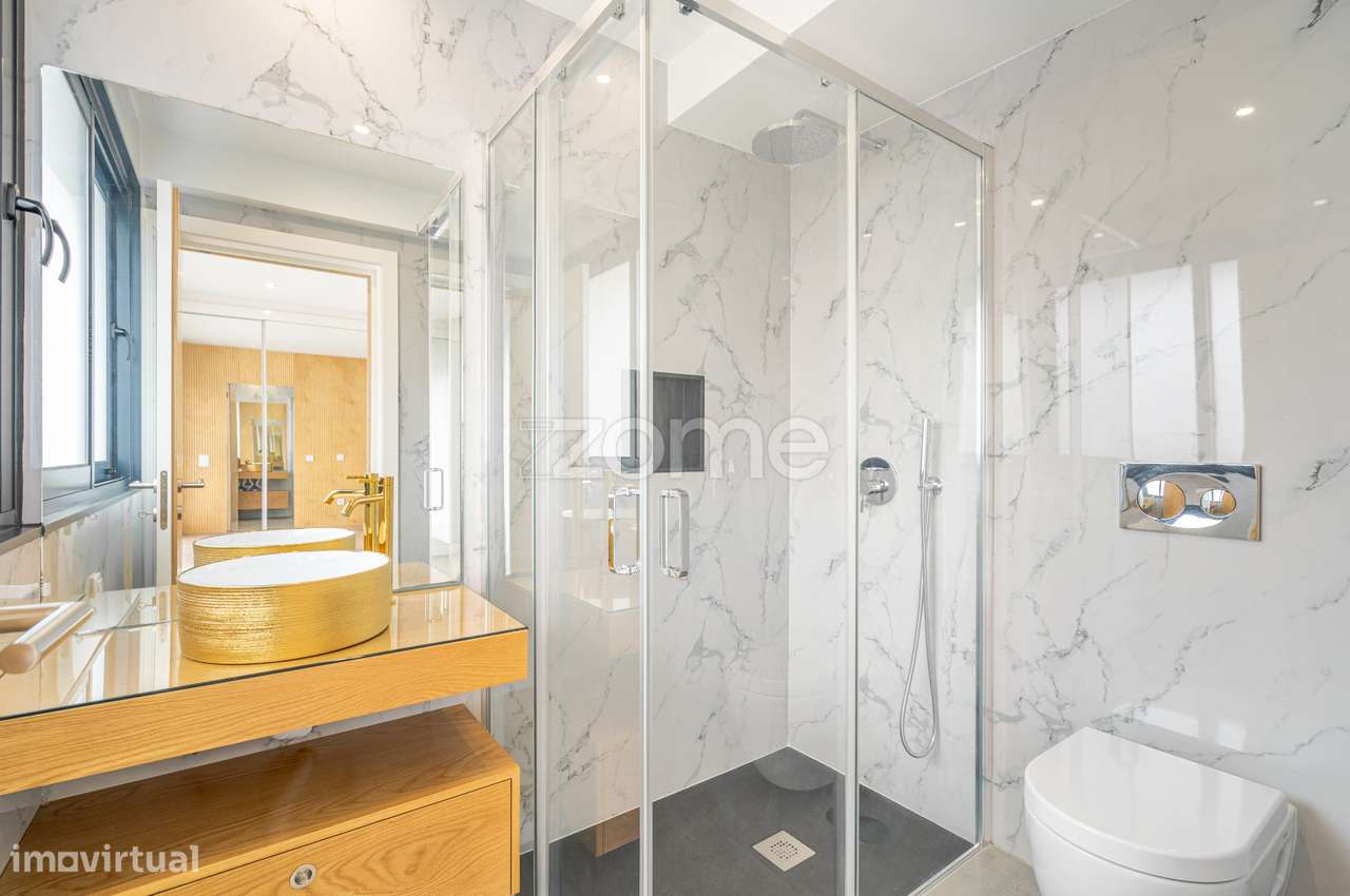 Apartamento T3 Penthouse com Vista Mar e Cidade no Caniço-28