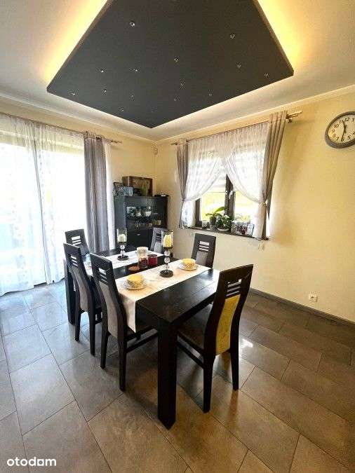 Przestronny dom z dużą działką na przedmieściach M - Pełny obrazek: 5/17