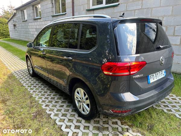 Volkswagen Touran 2.0 TDI BMT Comfortline DSG - 2