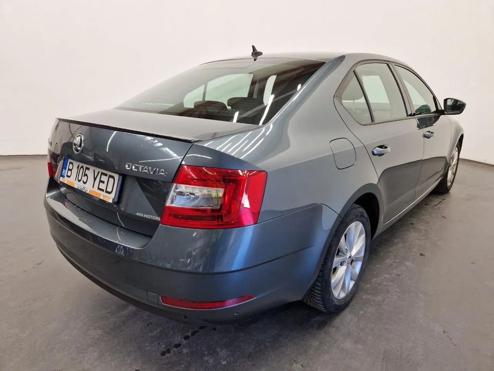 Skoda Octavia Petrol 150CP 2020 Foto 2