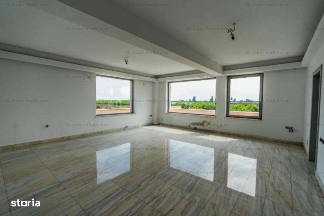 Vila cu Piscina  P+2  487mp utili, teren 300mp, zona rezidentiala - Imagine principală: 5/20