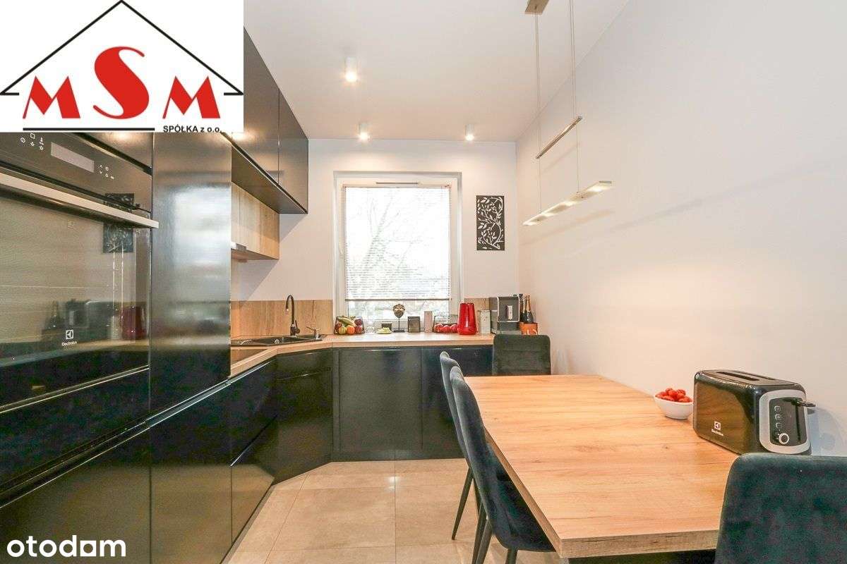 Klimatyczne mieszkanie w Śródmieściu.-4