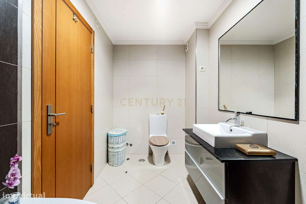 Apartamento T3 com excelente exposição solar-25