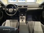 Skoda Superb 2.0 TDI SCR 4x4 Style DSG - 8