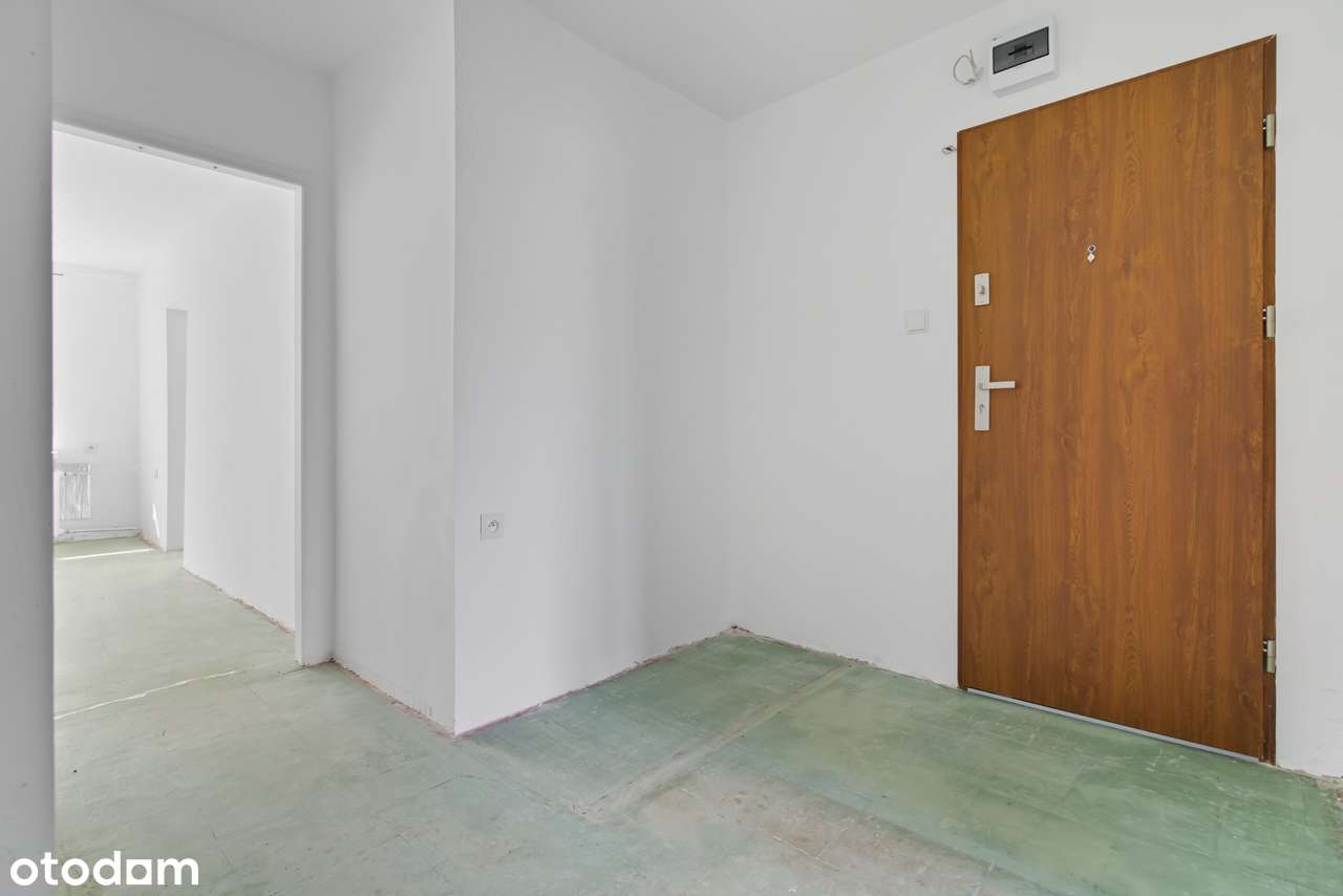 Mieszkanie 4-pokojowe z balkonem /ul.Dworcowa/-11