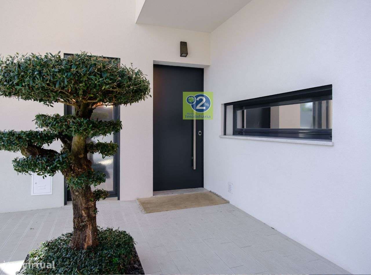 Moradia de contemporânea de luxo! Aroeira - Grande imagem: 5/26