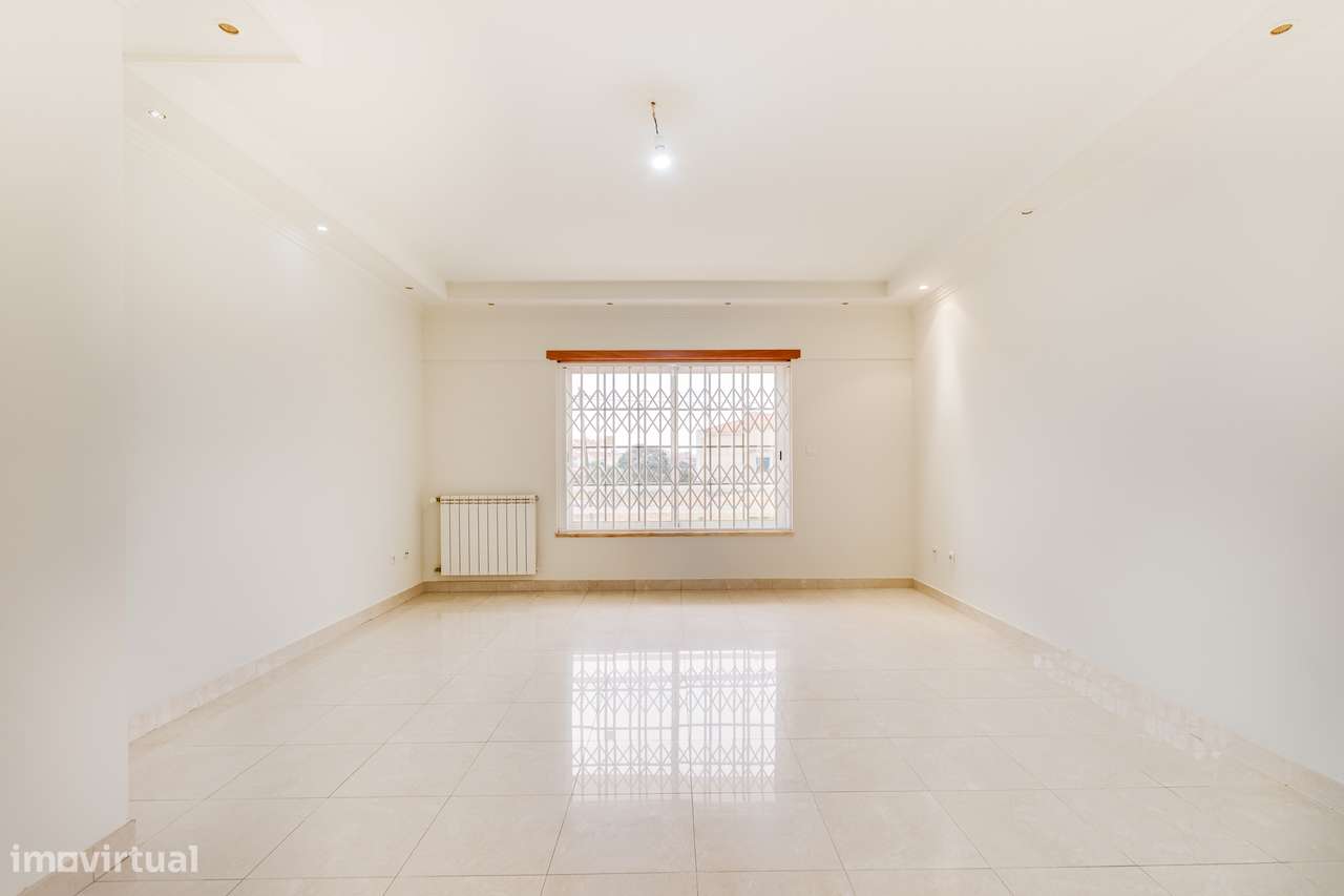 APARTAMENTO SÃO DOMINGOS DE RANA | T2 | SUITE | VARANDA | PARQUEAMENTO - Grande imagem: 5/33