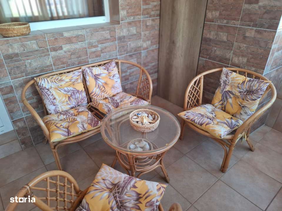Apartament 4 camere  decomandate cu vedere pe doua parti in Nadlac-7