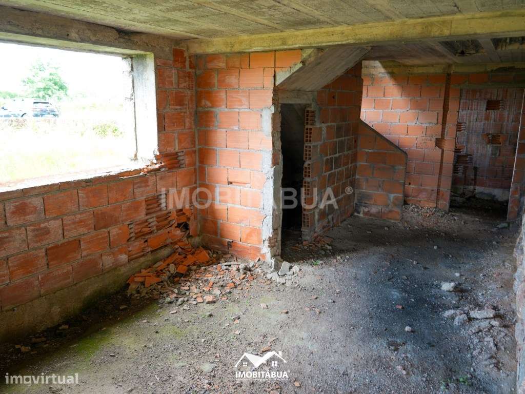 Propriedade de 4Ha com Moradia para reconstruir-22