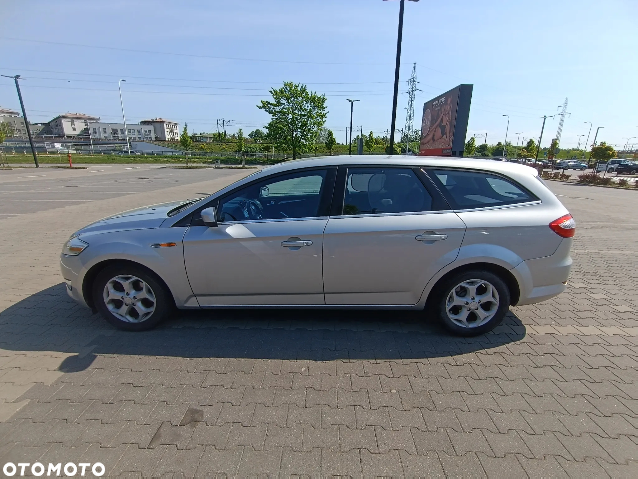 Ford Mondeo 2.0 TDCi Trend - 4