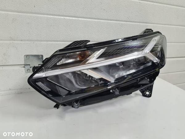 DACIA SANDERO III FULL LED LAMPA LEWA PRZÓD EU - 3