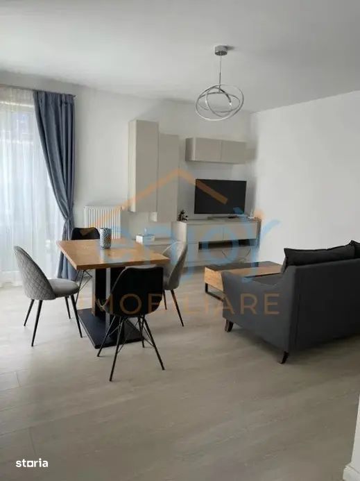 Apartament semidecomandat de LUX cu 2 camere, in Centru