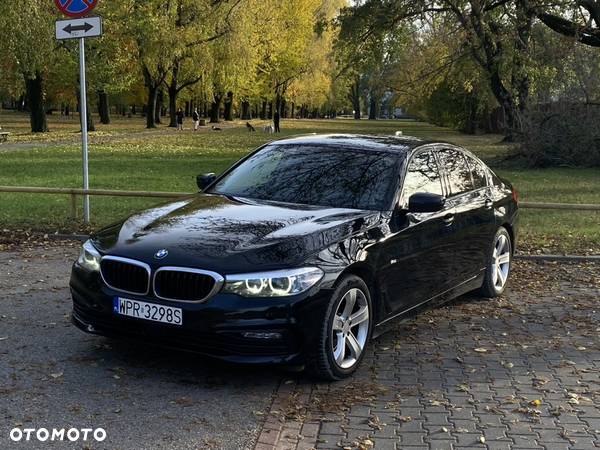 BMW Seria 5 520d Sport Line - 5