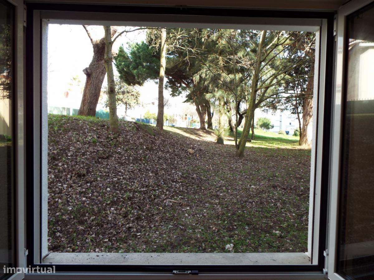 Quarto - localizado em Oeiras Lisbon - Grande imagem: 5/6