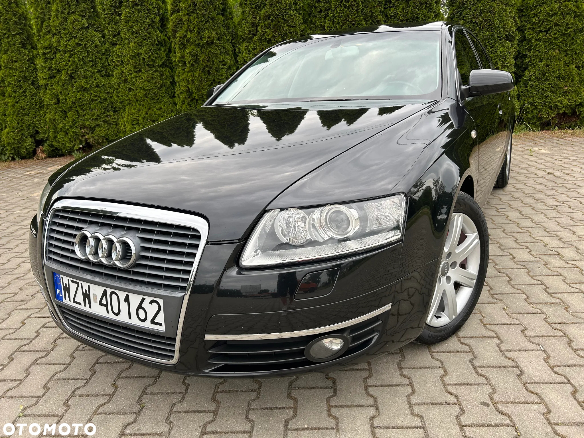 Audi A6 2.4 - 6