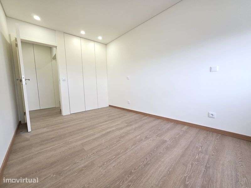 T2+1 em Afurada (Gaia)     **310,000€** - Grande imagem: 5/12