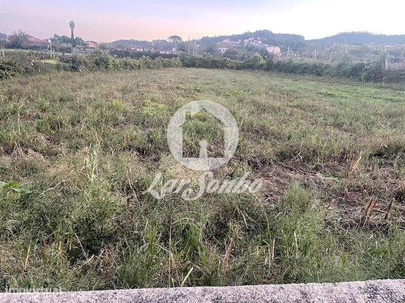 Terreno Agrícola com 1.960m2 em Guidões, Trofa - Grande imagem: 3/18