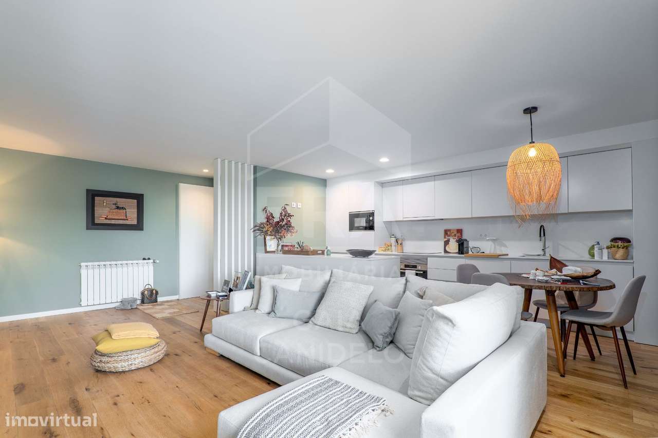 Excelente T2 no centro de Canidelo-1