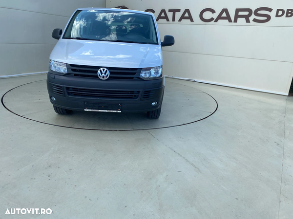 Volkswagen Transporter - 2