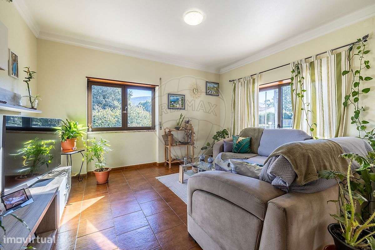 Moradia T4 para venda-6