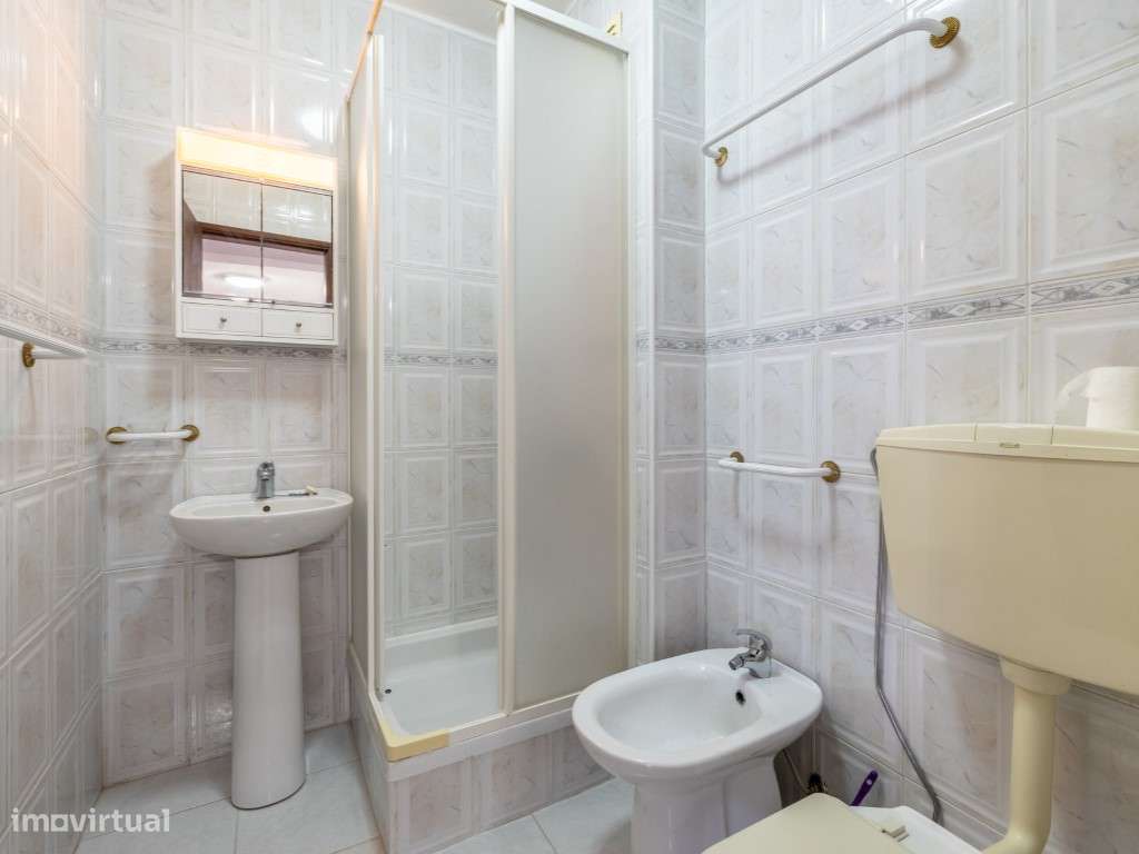 Moradia Triplex com Vista Mar e Terraço Privativo no Coração da Naz...-31