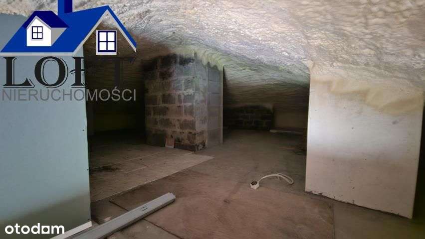 Rzozów dom o pow 240m2 do zamieszkania 30a działki-11