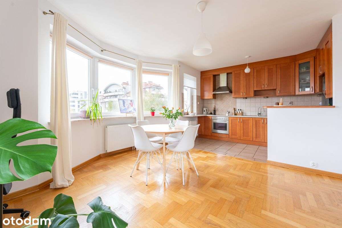 Okazja! Jasne i funkcjonalne 2-3 pokoje z balkonem-0