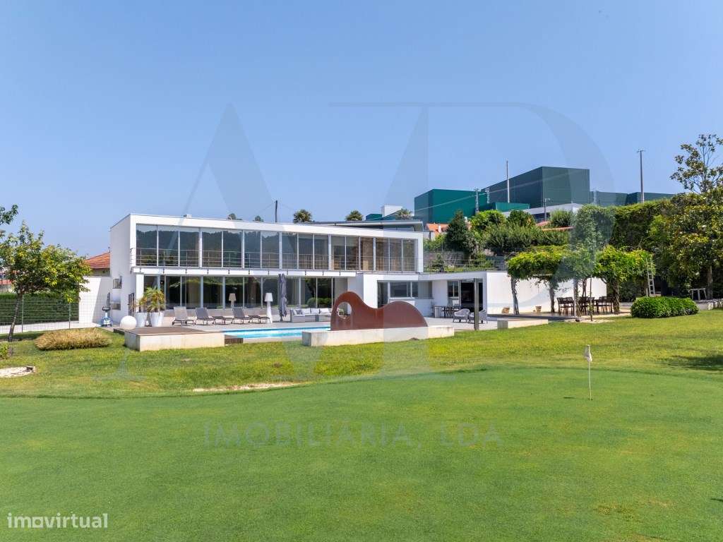 Moradia T4 +1 com piscina-6