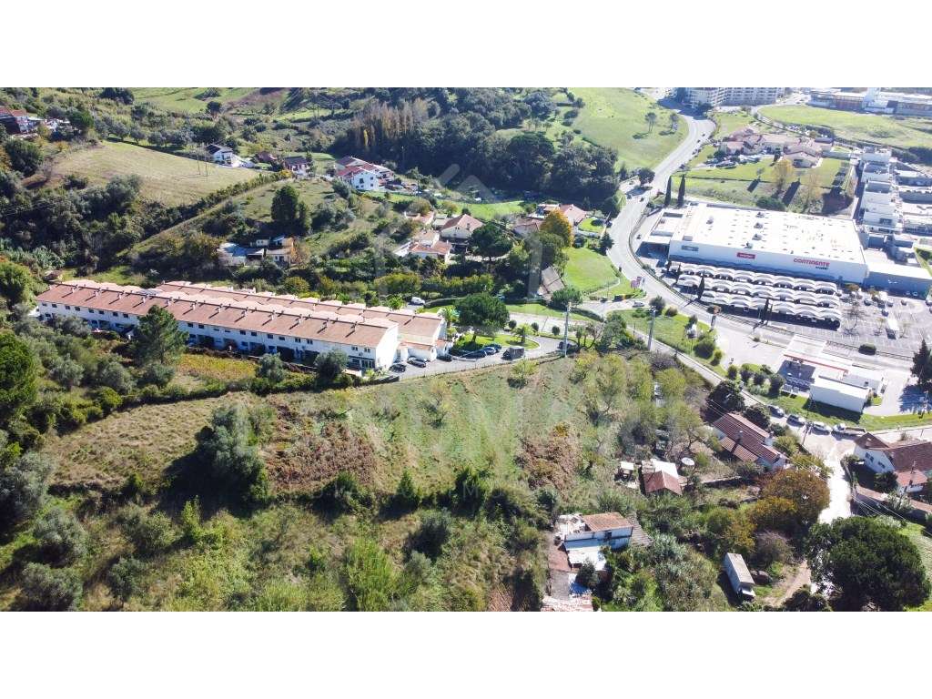 Moradia T2 + 1, Centro de Alcobaça-19