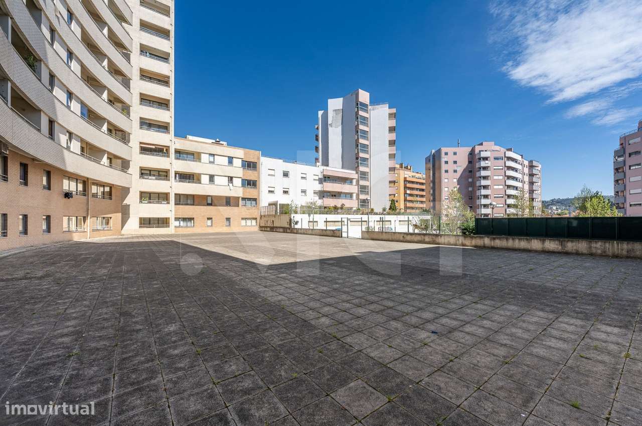 T2 com Varanda, Lugar de garagem e arrumos na Cidade Jovem - Rio Tinto-38