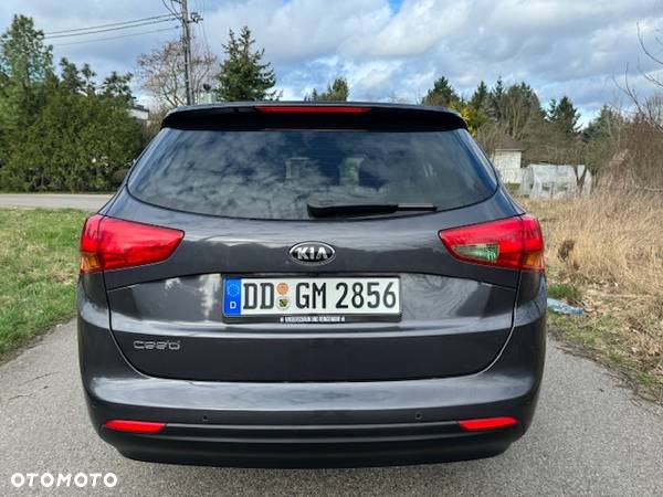 Kia Ceed 1.6 GDI DCT Platinum Edition - 7