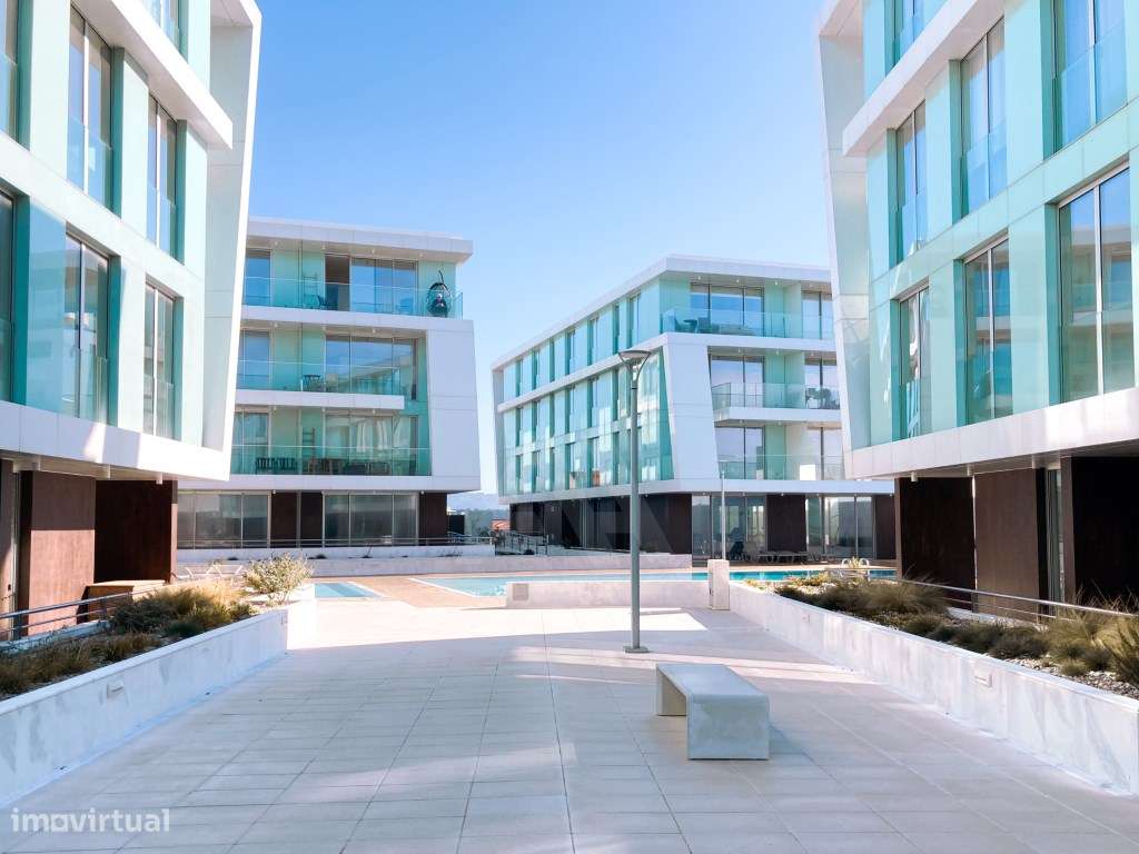 Apartamento T2 com Vista Mar em São Martinho do Porto - Grande imagem: 4/44