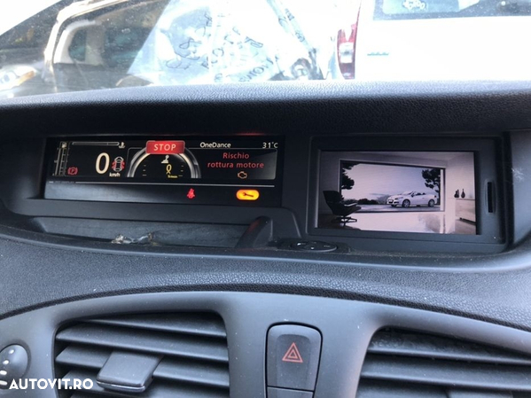 Display navigatie TOM-TOM pentru RENAULT SCENIC , an 2010-2016 - 3