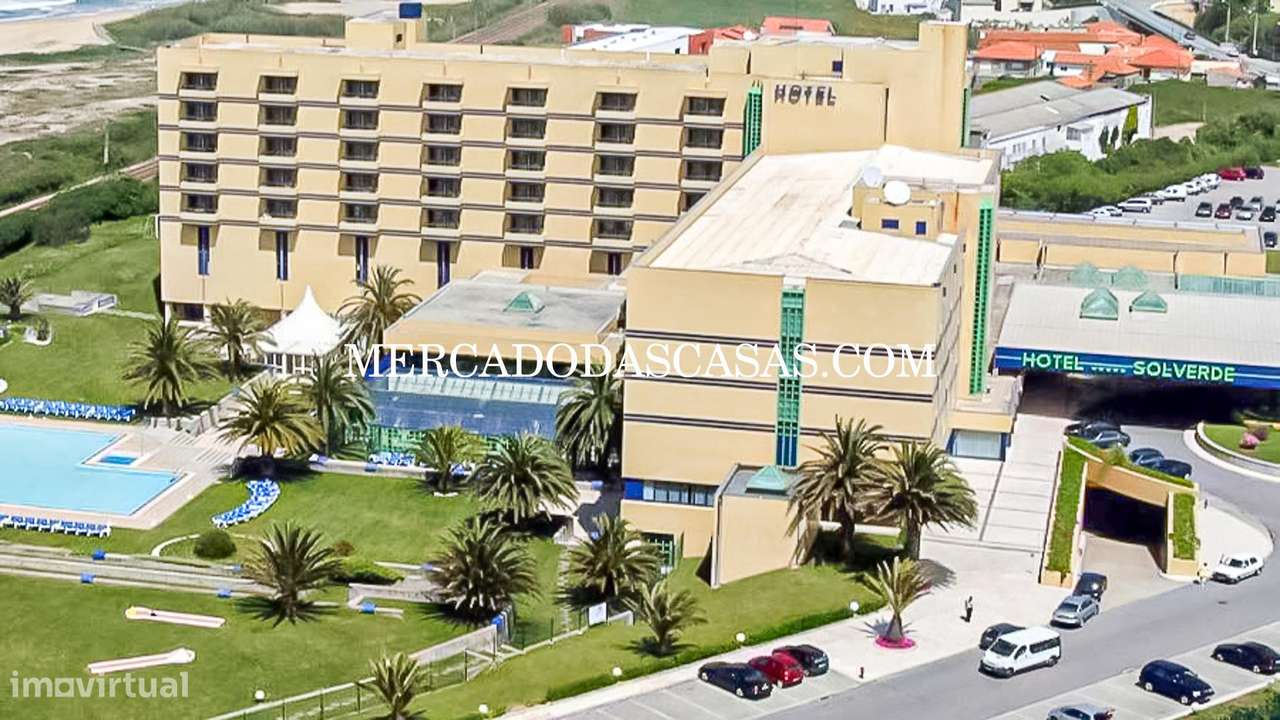 Apartamento T1 condomínio com piscina-5