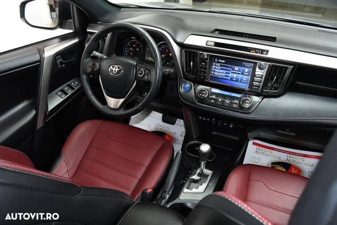 Toyota RAV4 2.5 4x4 Hybrid Style Selection - 3