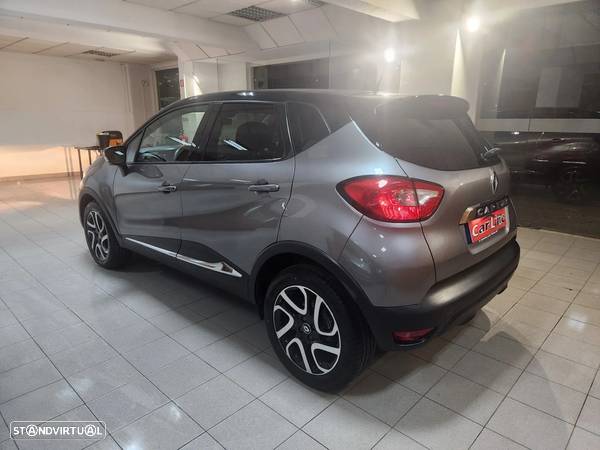 Renault Captur 1.5 dCi Exclusive - 13