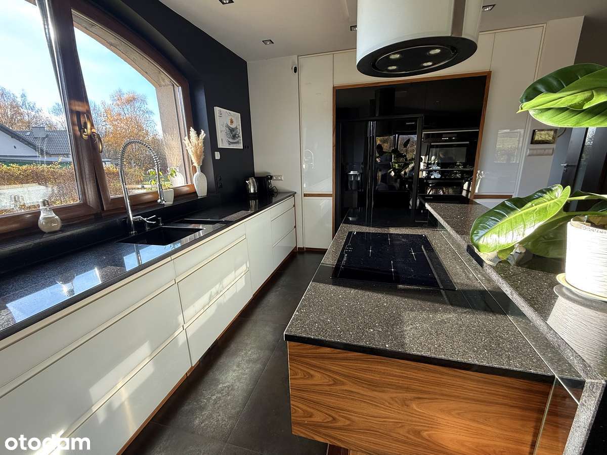 Wyjątkowy dom na Zalesiu gotowy do życia i inteligentny - Pełny obrazek: 5/20