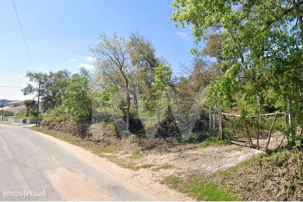 Terreno para construção com viabilidade para duas moradias Matas | Sou - Grande imagem: 5/7